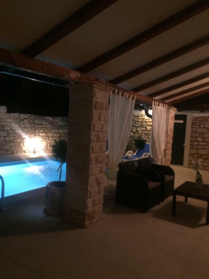 Lory Villa Sveti Lovreč Pazenatički Eksteriør bilde